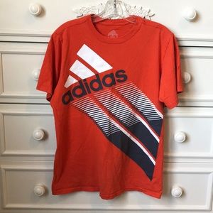 *ACCEPTING ALL REASONABLE OFFERS* Adidas Tee